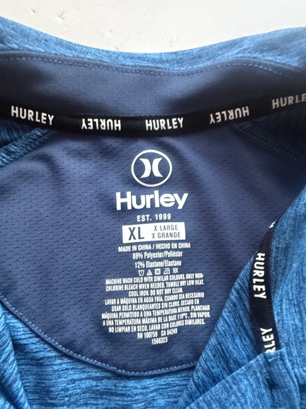 Hurley Men’s Heathered Navy Blue Polo - Picture 2 of 8